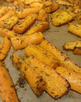 Frites de carotte et panais au four