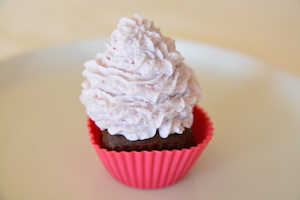 Glaseado de crema de coco, miel y frambuesa