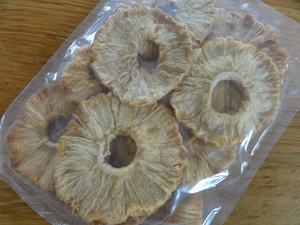 Paquete de piña seca