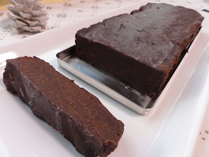 Turrón hecho de dátiles